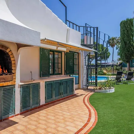 Villa Maria Doura By *